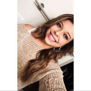 Meet your Posher, Hannah